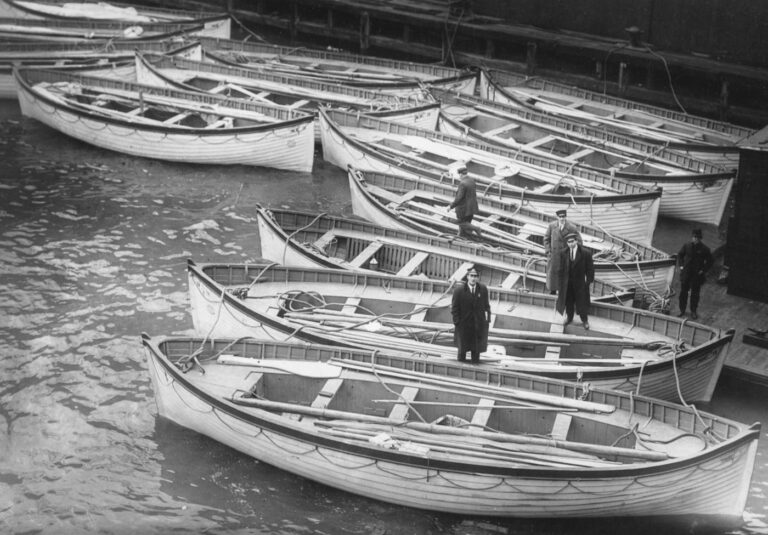 To the lifeboats